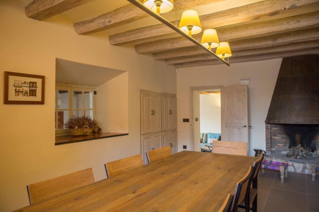 Casa Rural Masia Les Apieres El Pla de Manlleu Екстер'єр фото