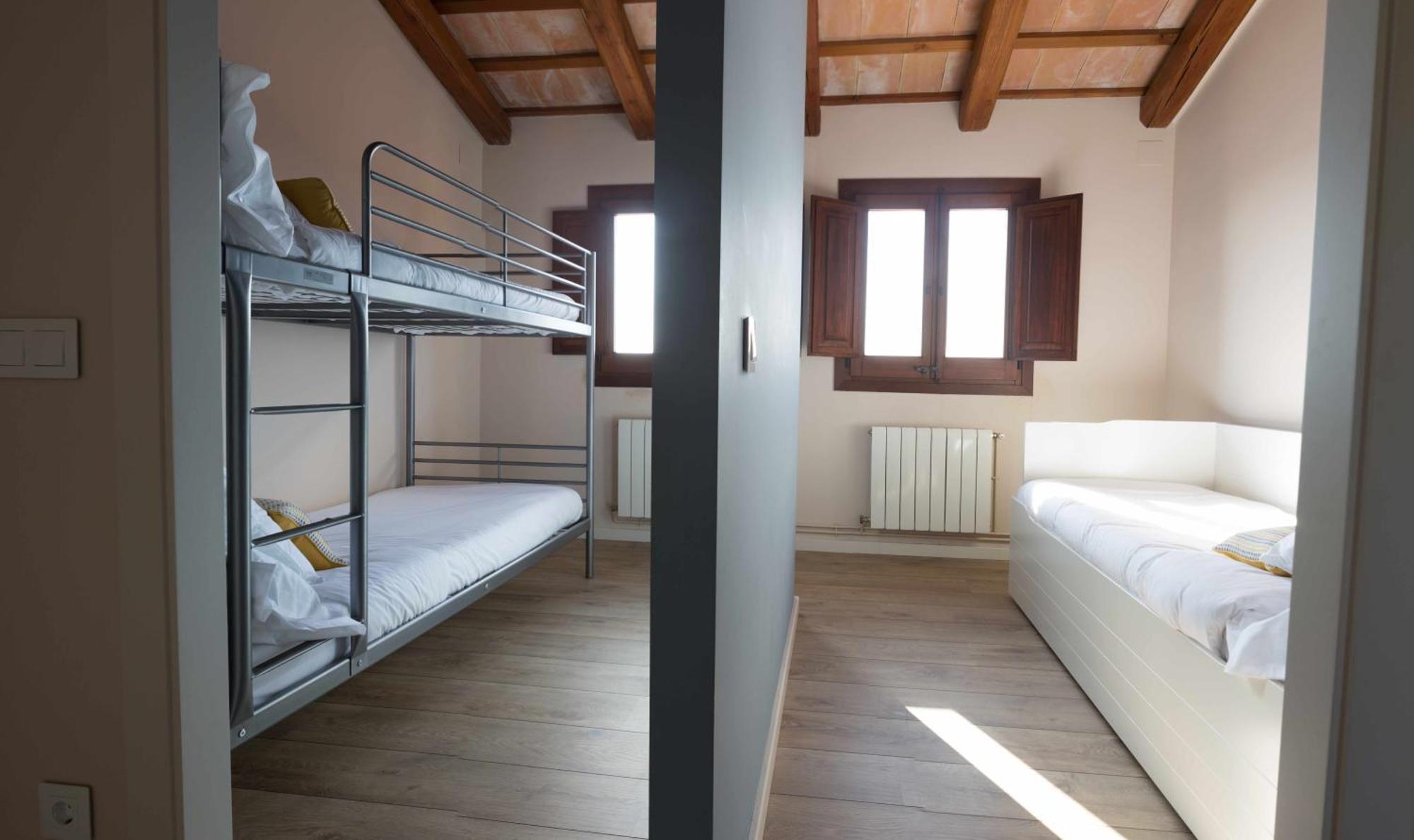 Casa Rural Masia Les Apieres El Pla de Manlleu Екстер'єр фото
